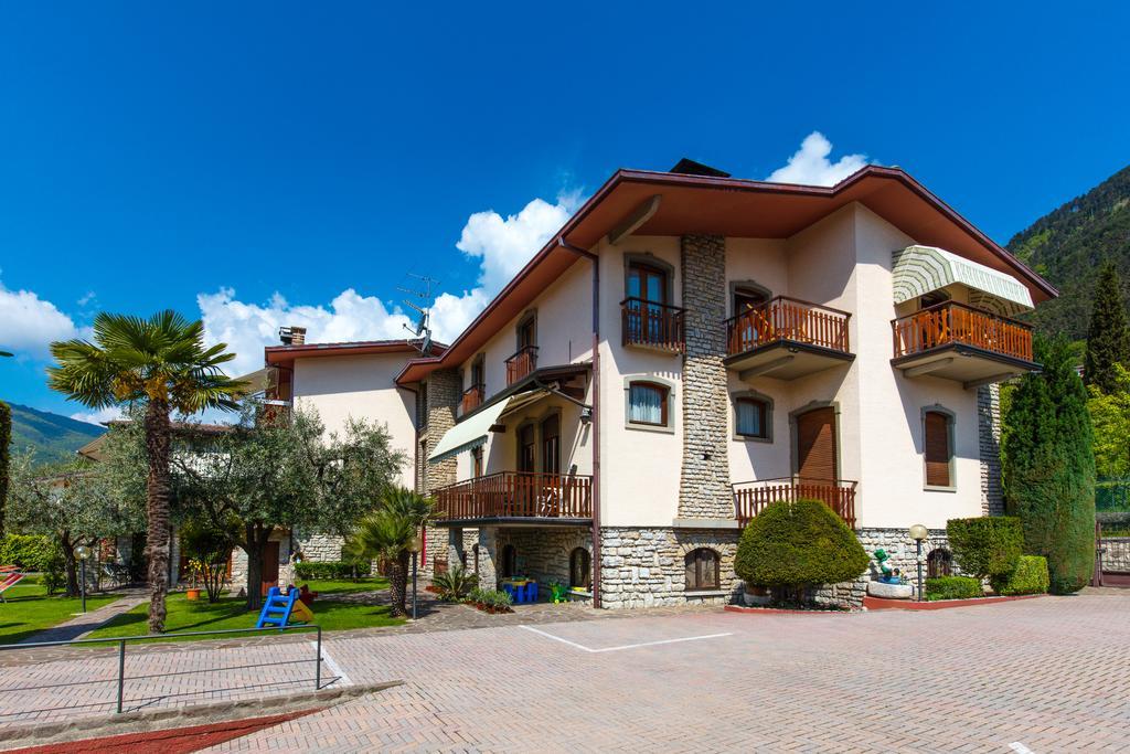 Villa Mariarosa Apartments تينيالي المظهر الخارجي الصورة