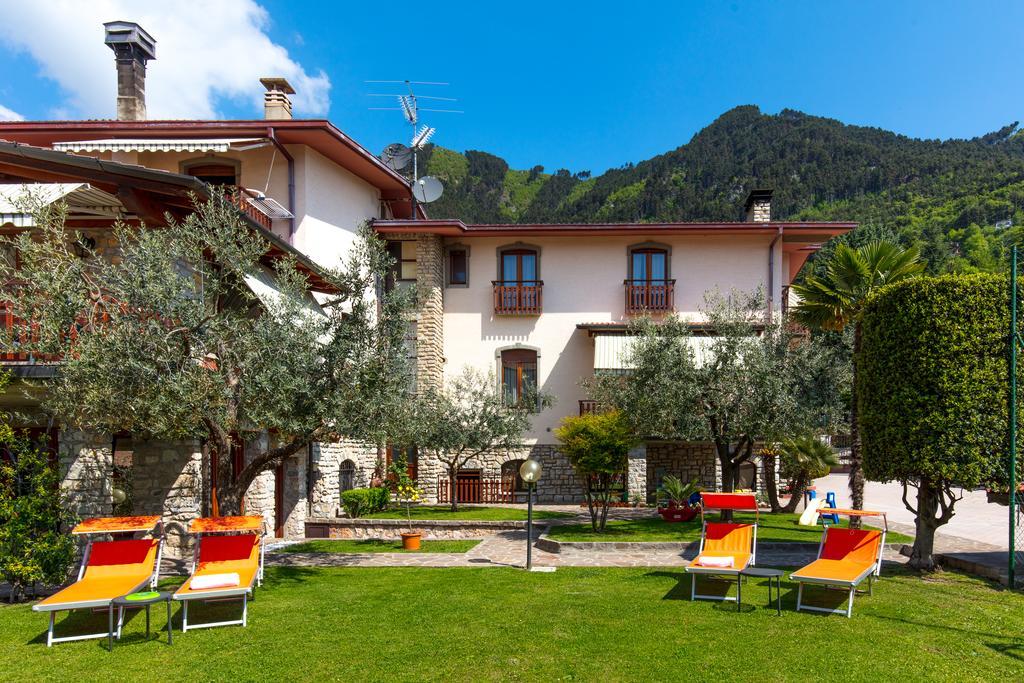 Villa Mariarosa Apartments تينيالي المظهر الخارجي الصورة