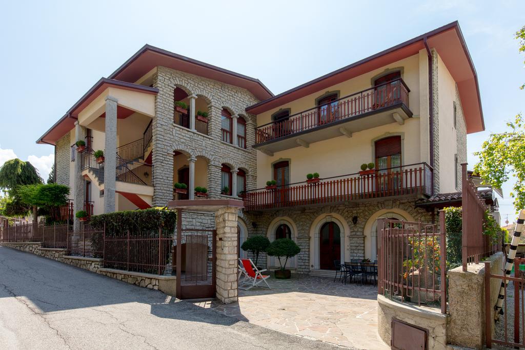 Villa Mariarosa Apartments تينيالي المظهر الخارجي الصورة