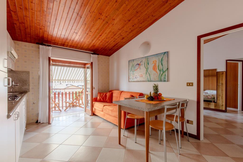 Villa Mariarosa Apartments تينيالي المظهر الخارجي الصورة