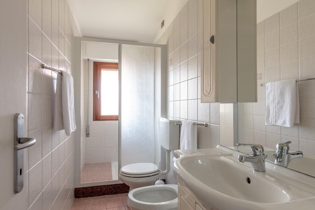 Villa Mariarosa Apartments تينيالي المظهر الخارجي الصورة