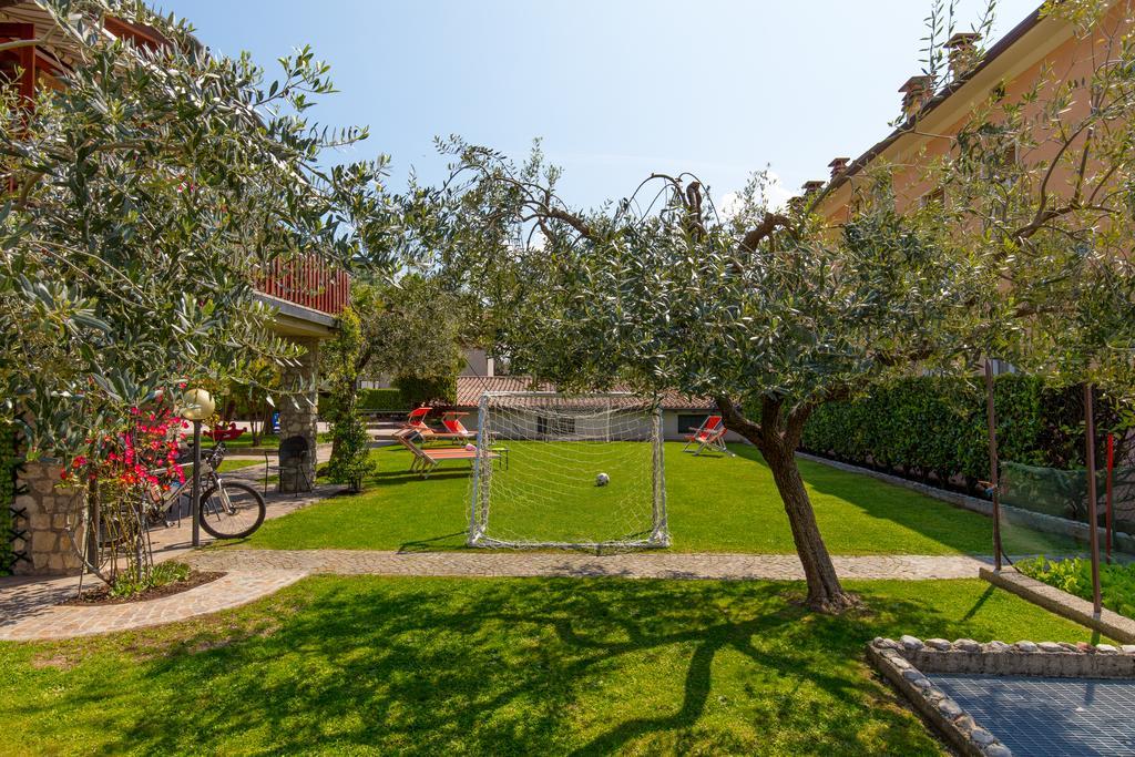 Villa Mariarosa Apartments تينيالي المظهر الخارجي الصورة